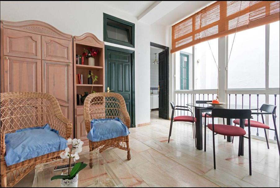 Pavia Central Suite By Valcambre Севилья Экстерьер фото